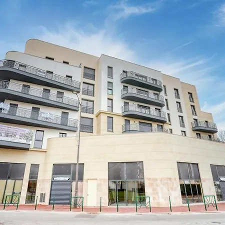 Apartmán Comme Chez Vous Rueil-Malmaison